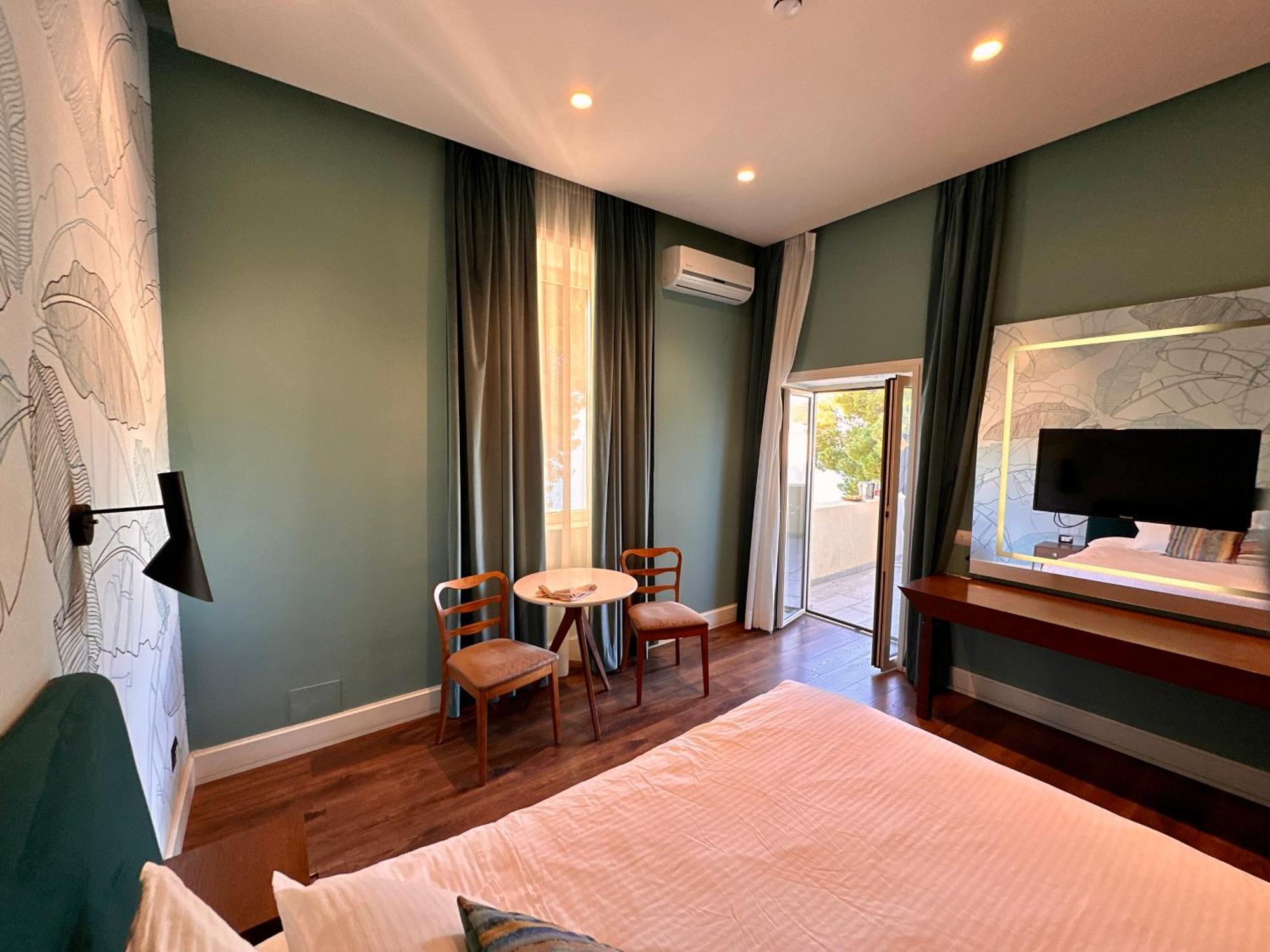 Le Palazzine Hotel Vlore Luaran gambar