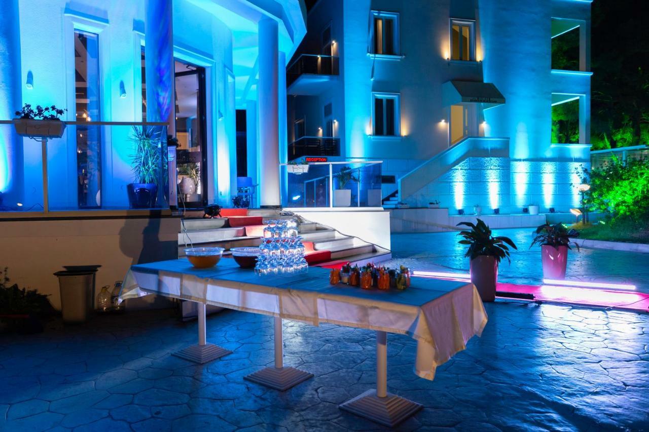 Le Palazzine Hotel Vlore Luaran gambar